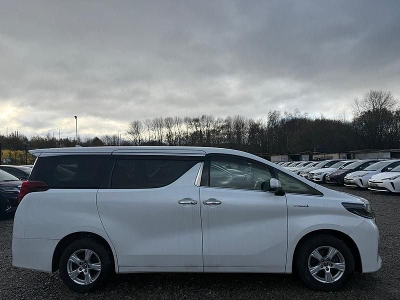 Used Toyota Alphard 2025 White MPV
