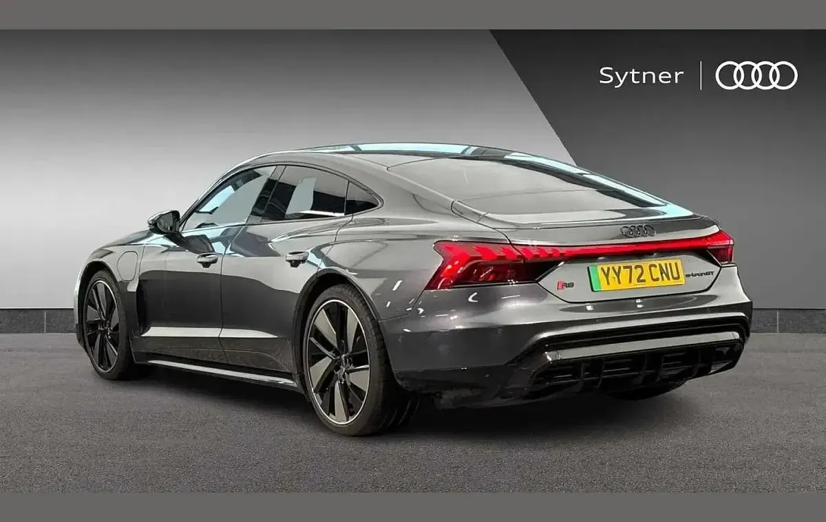 Used Audi RS e-tron GT Comfort 475 kW (646 HP) 2022 Grey Sedan