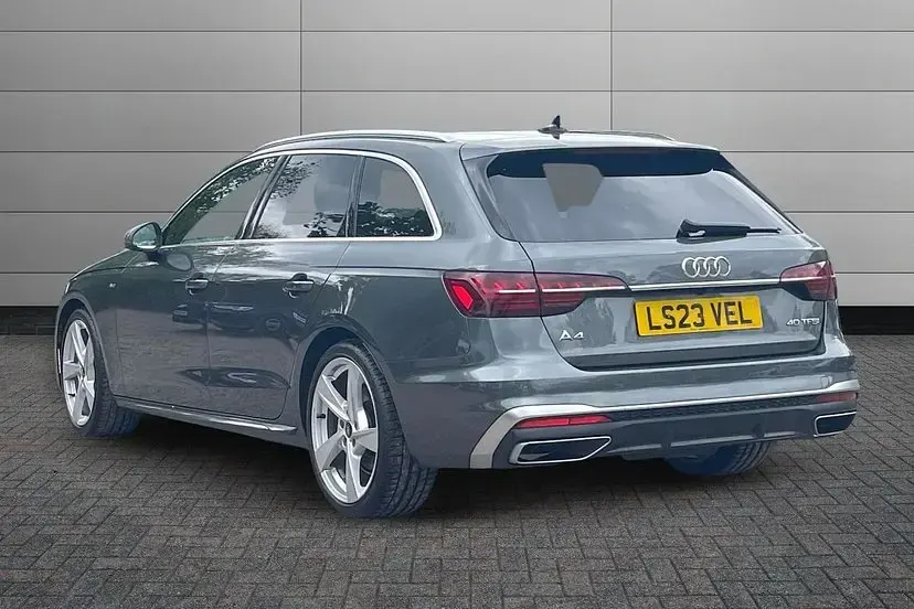 Used Audi A4 S-Line 204 HP (150 kW) 2023 Grey Estate