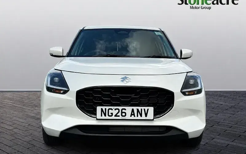 New Suzuki Swift 82 HP (60 kW) 2026 White Hatchback