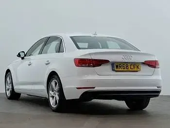 Used Audi A4 Sport 150 HP (110 kW) 2018 White Sedan