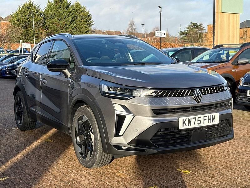 Grey New 2025 Renault Captur Techno SUV | £20,645 (Fair price) - Image 1/1