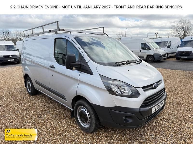 Used Ford Transit Custom 100 HP (73 kW) 2016 Silver Van