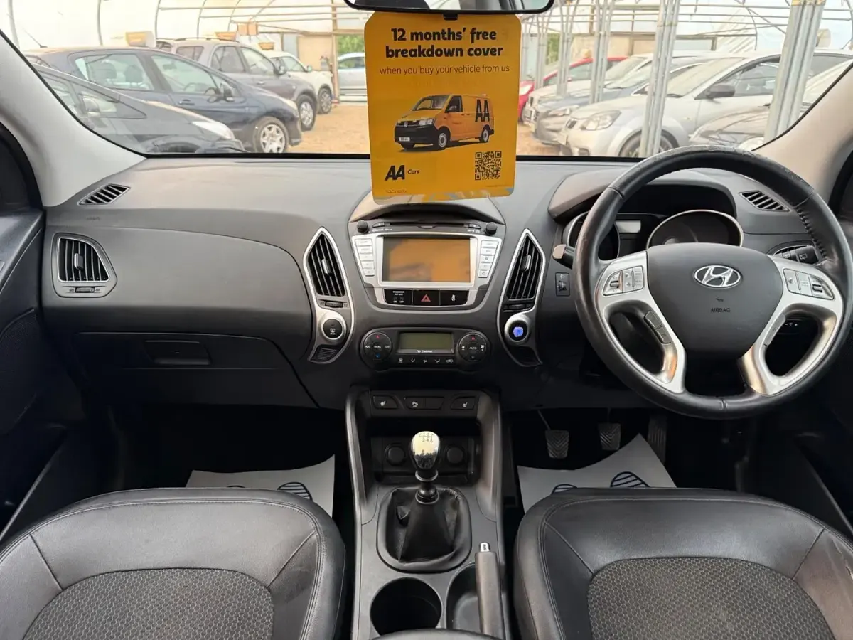 Used Hyundai ix35 Premium 115 HP (84 kW) 2012 Silver SUV