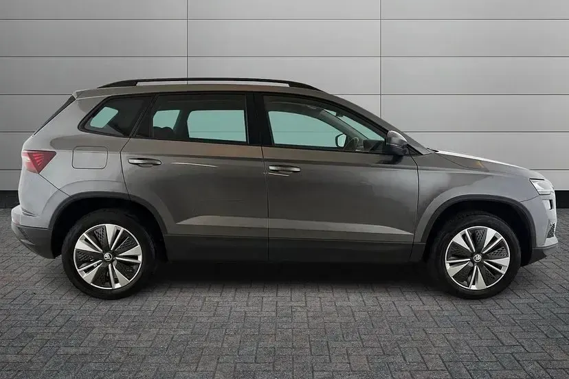 Used Skoda Karoq SE Drive 150 HP (110 kW) 2022 Graphite grey SUV