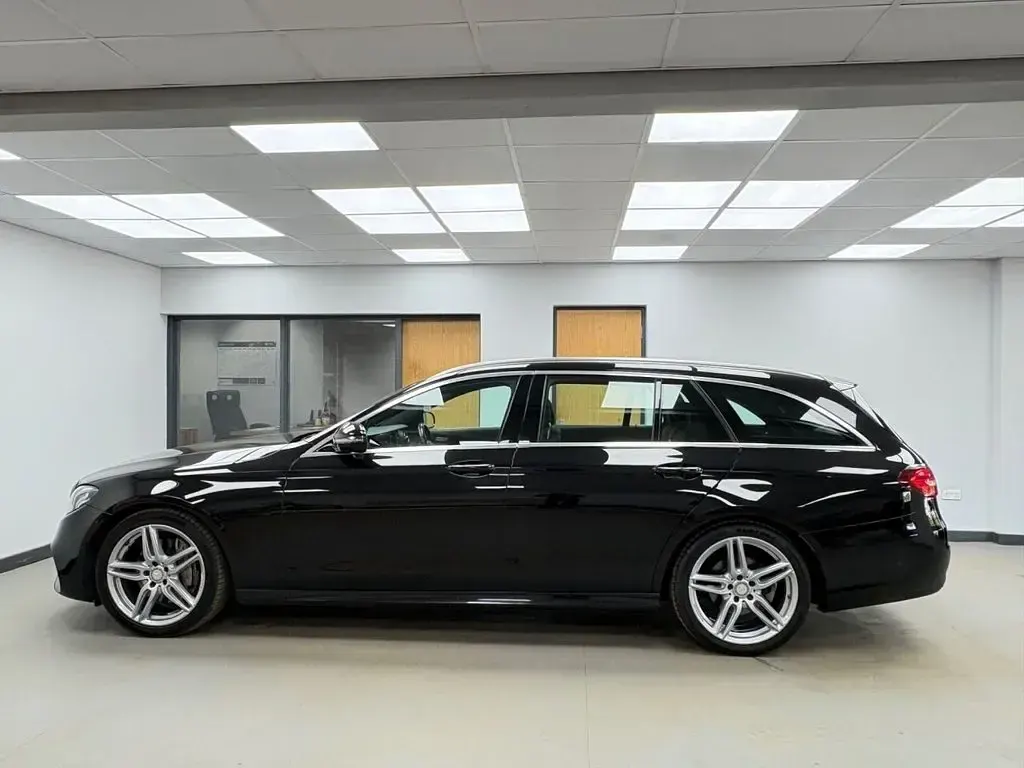 Used Mercedes E220 AMG line 194 HP (142 kW) 2017 Black Estate