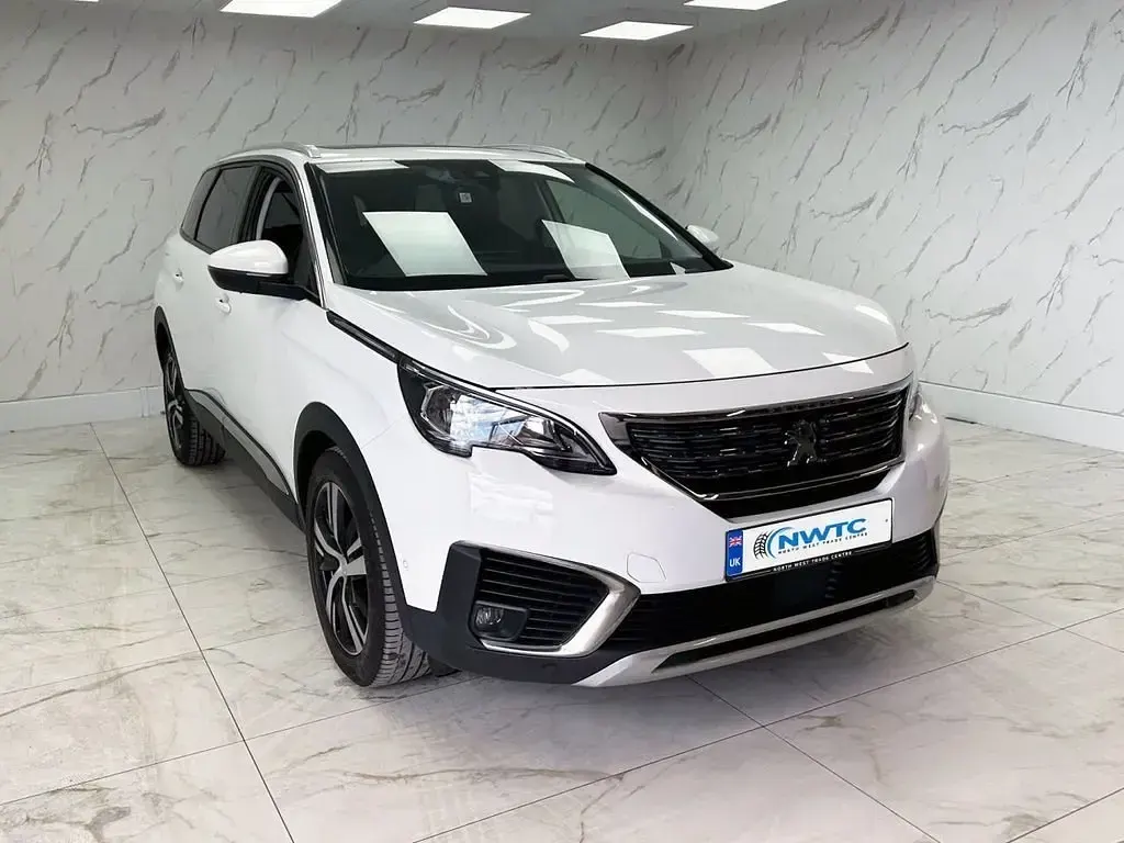 Second-hand Peugeot 5008 Allure 130 CP (95 kW) 2018 Alb SUV