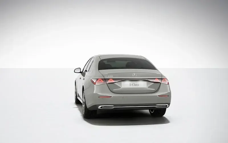 New Mercedes E200 Premium 204 HP (150 kW) 2026 Sedan