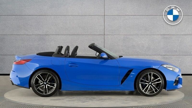 Used BMW Z4 M Sport 194 HP (142 kW) 2019 Blue Cabriolet
