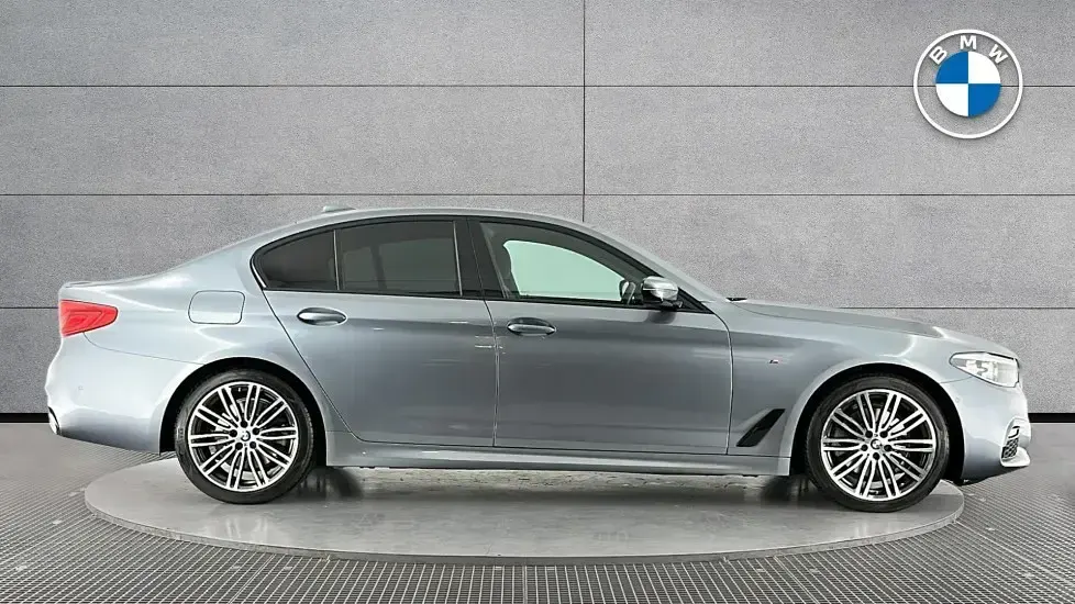 Used BMW 520 M Sport 187 HP (137 kW) 2020 Blue