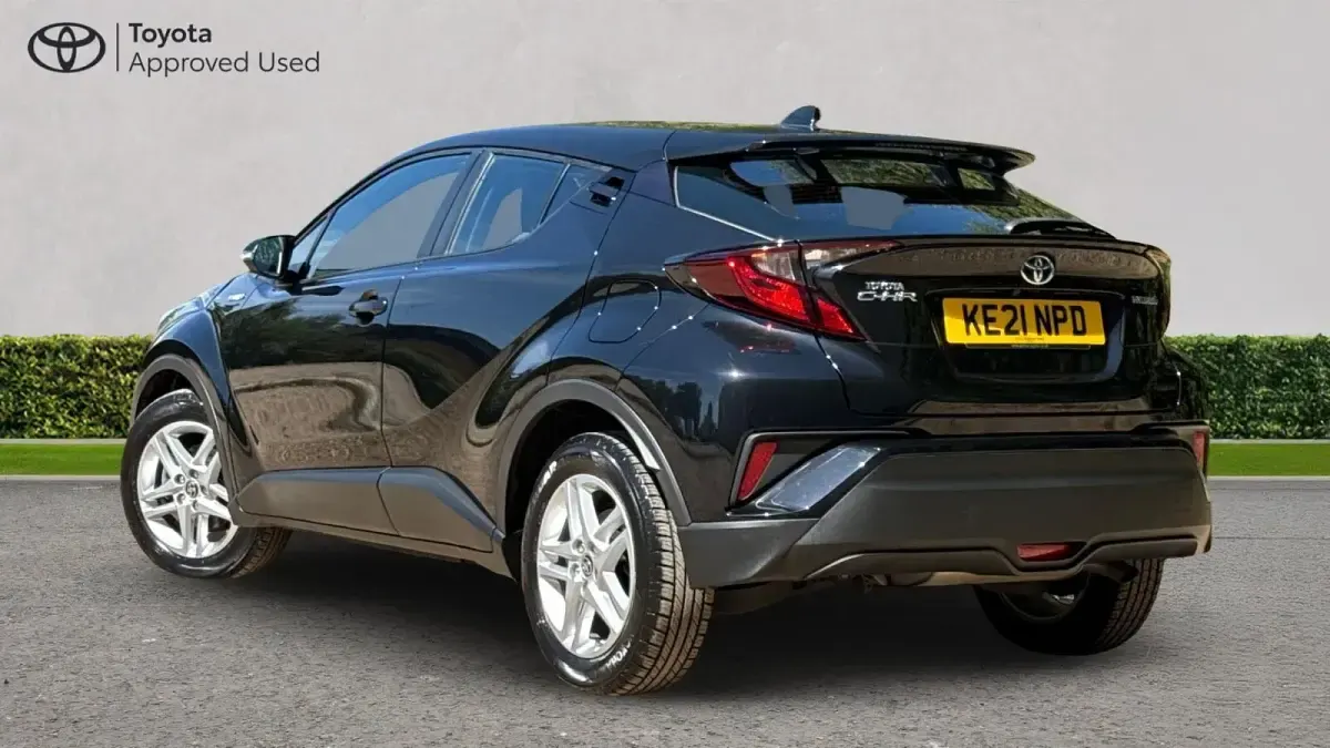 Used Toyota C-HR 122 HP (89 kW) 2021 Eclipse black SUV