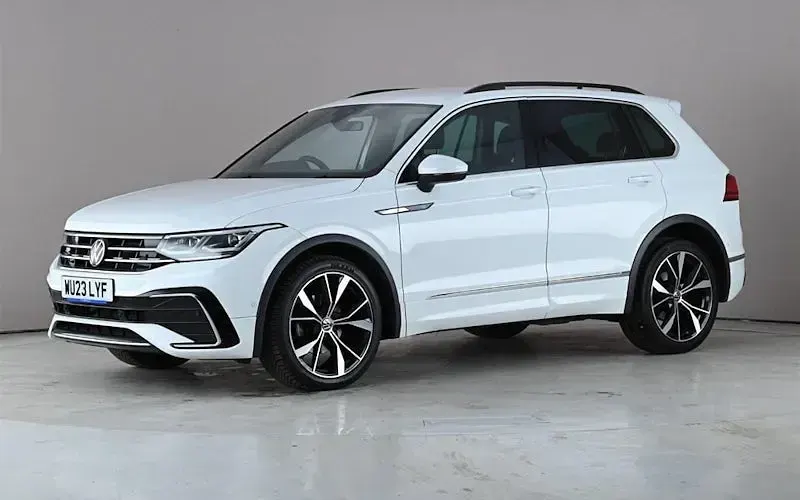 Used VW Tiguan R-line 150 HP (110 kW) 2023 White SUV