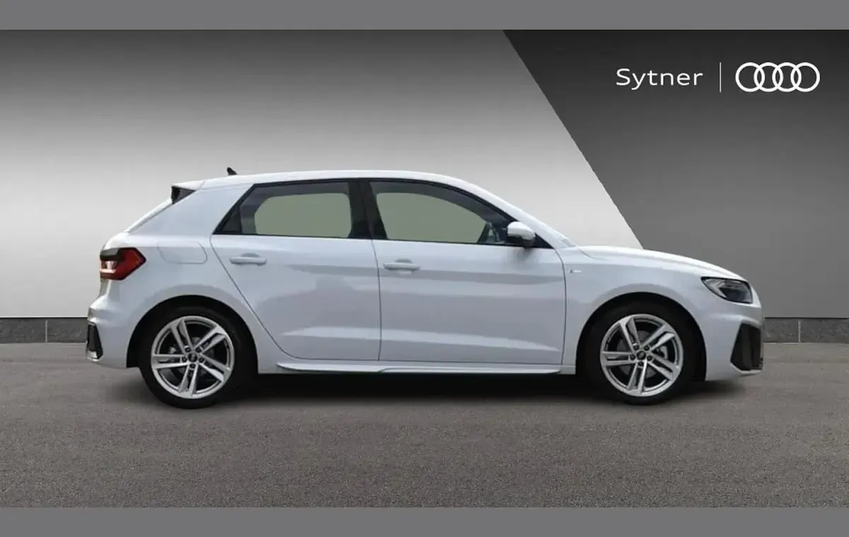 Used Audi A1 S-Line 147 HP (108 kW) 2023 White SUV