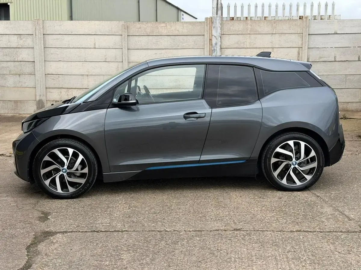 Used BMW i3 Comfort Edition 170 HP (125 kW) 2016 Grey Hatchback
