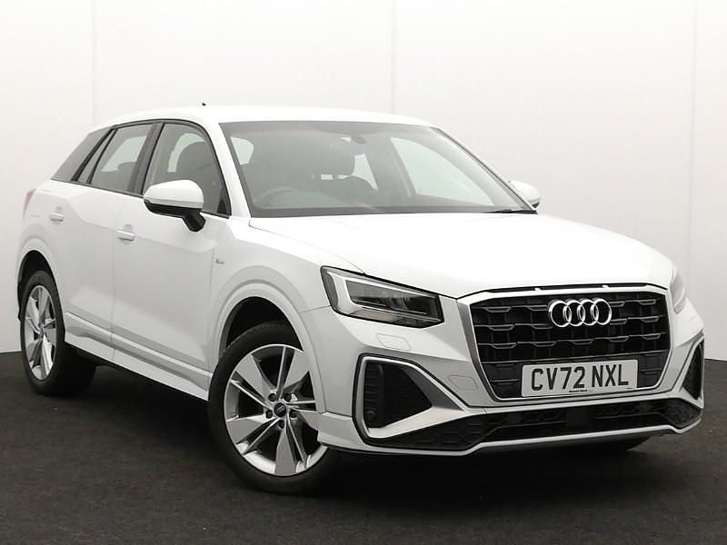 Used Audi Q2 S-Line 150 HP (110 kW) 2022 White SUV
