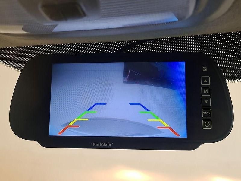 Image 2/3