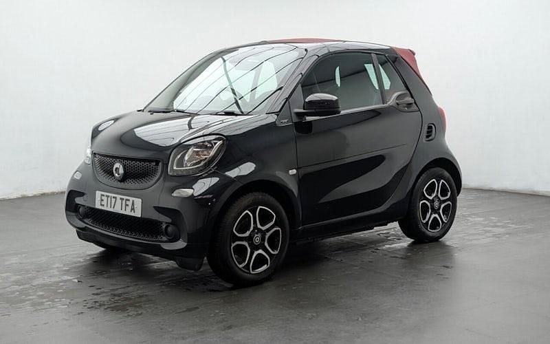 Used Smart ForTwo Cabrio Premium 90 HP (66 kW) 2019 Cabriolet