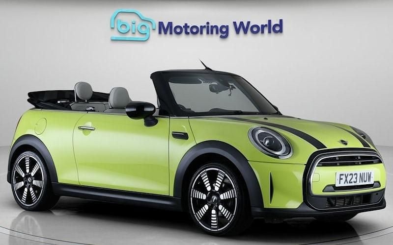 Used Mini Cooper Cabriolet Exclusive 136 HP (100 kW) 2022 Yellow Cabriolet