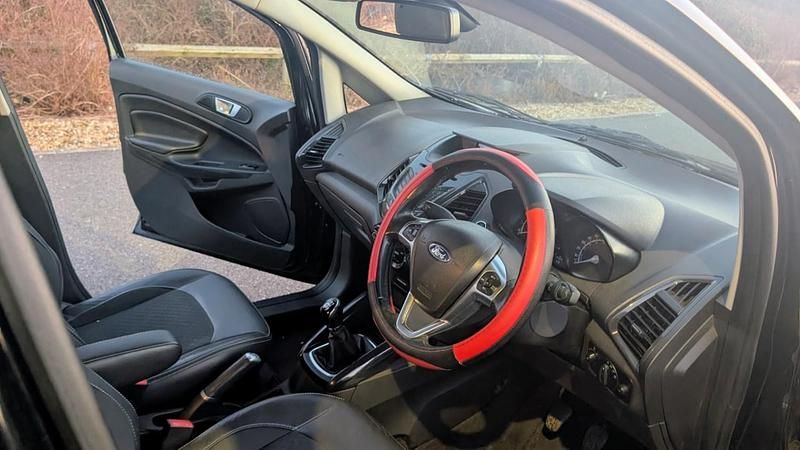 Used Ford Ecosport Titanium 125 HP (91 kW) 2016 Black SUV