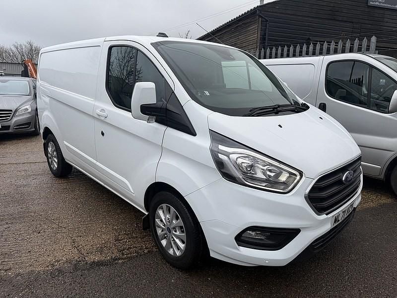 Used Ford Transit Custom Limited 130 HP (95 kW) 2021 White Van