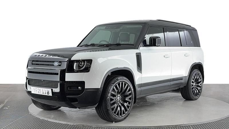 White Used 2021 Land Rover Defender SE SUV | £45,220 (A bit pricey) - Image 1/4
