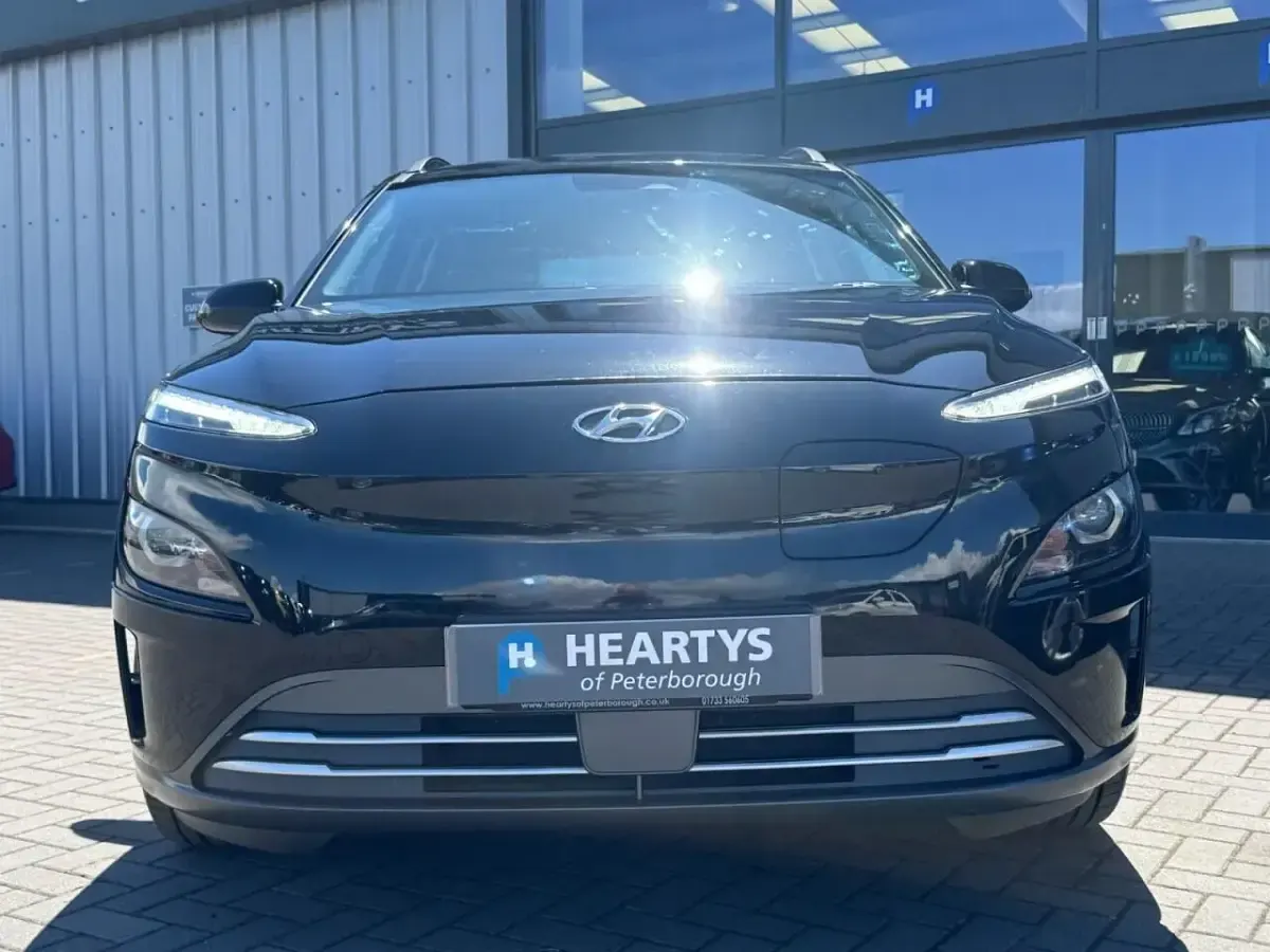 Used Hyundai Kona SE 100 kW (136 HP) 2021 Black SUV