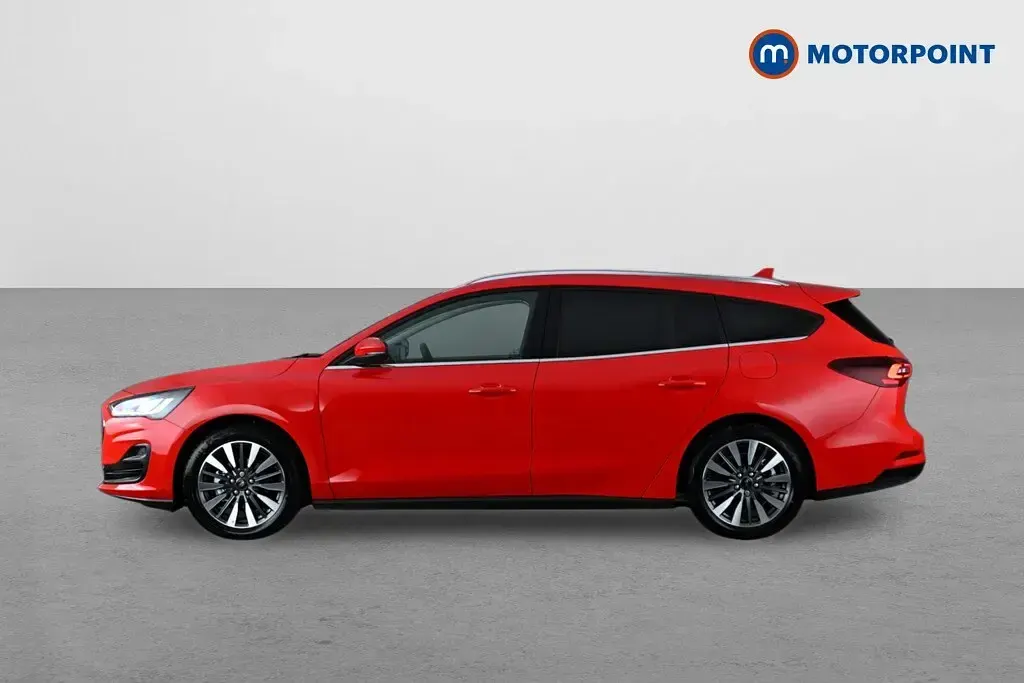 New Ford Focus Titanium X 2026 Red Estate