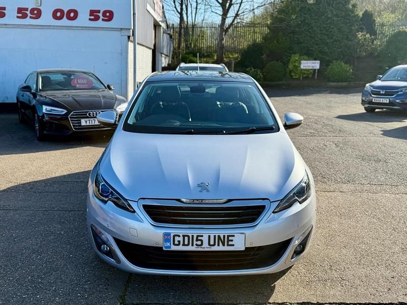 Used Peugeot 308 Allure 120 HP (88 kW) 2015 Silver Hatchback