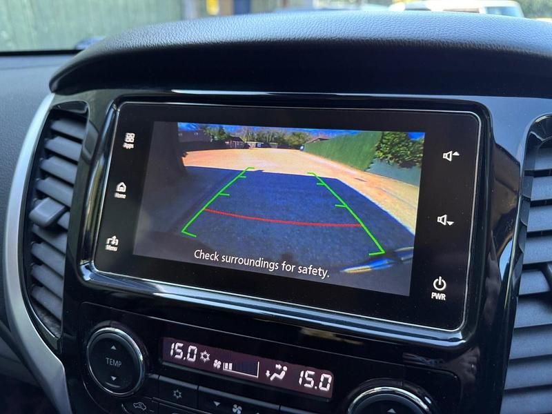 Used Mitsubishi L200 181 HP (133 kW) 2019 Grey Pickup