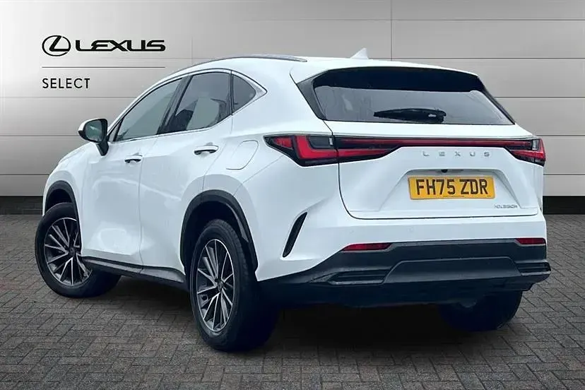 Used Lexus NX350h 197 HP (144 kW) 2026 White SUV