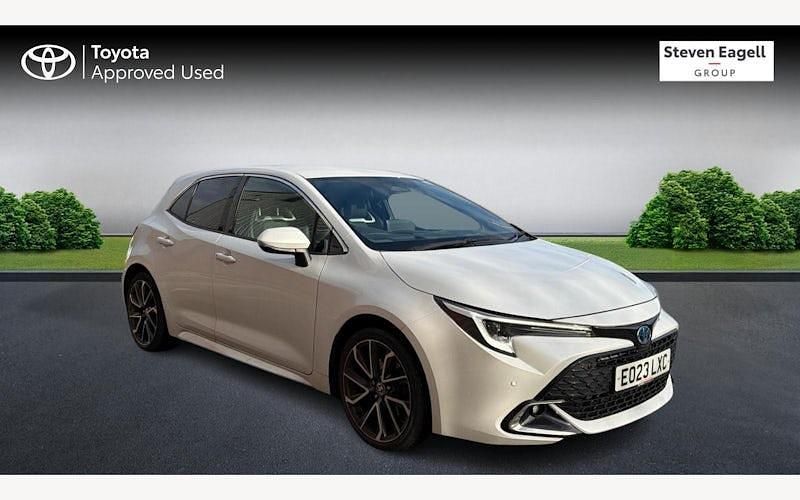 Used 2025 Toyota Corolla Hatchback | £24,886 (Fair price) - Image 1/4