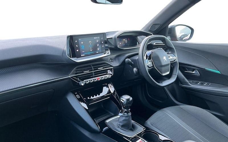 Used Peugeot 2008 Allure+ 101 HP (74 kW) 2023 Orange SUV