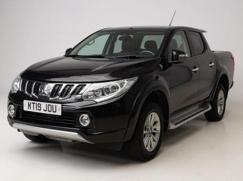 Black Used 2019 Mitsubishi L200 Pickup | £12,999 (Good price) - Image 1/3