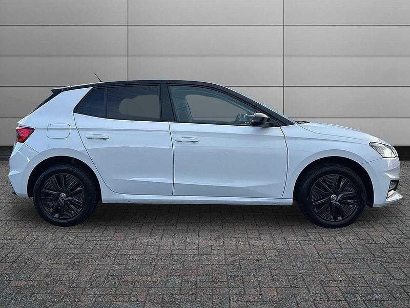 Used Skoda 110 R Colour Edition 81 HP (59 kW) 2022 Candy white black magic pearl effect Hatchback