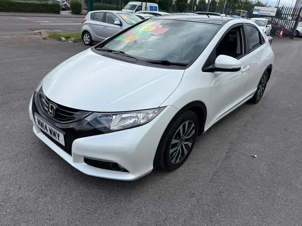Used Honda Civic SR 120 HP (88 kW) 2014 White Hatchback