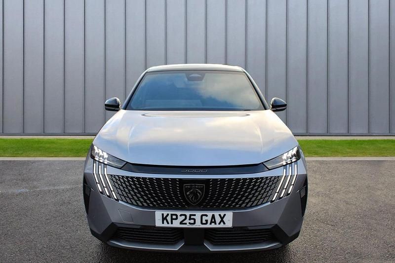 Grey Used 2025 Peugeot 3008 GT SUV | £28,769 - Image 1/4