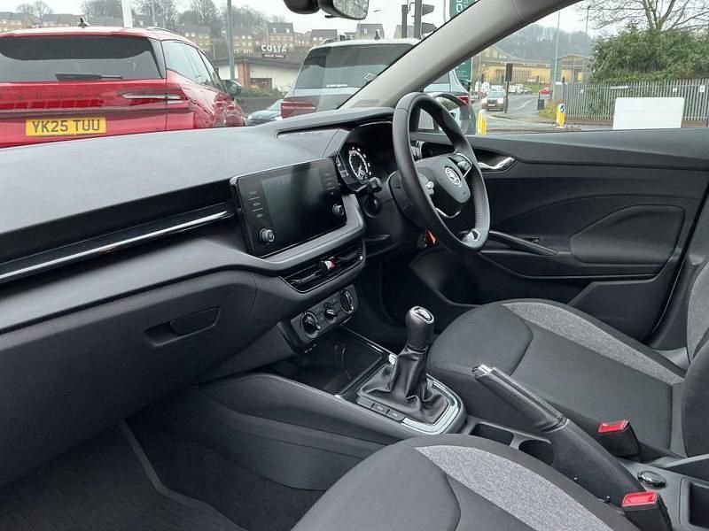 Used Skoda Fabia Comfort 59 HP (43 kW) 2024 White Hatchback