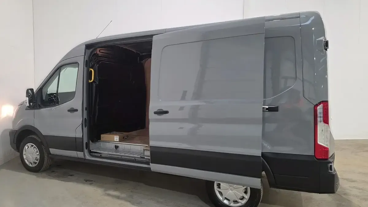 Used Ford Transit 135 kW (184 HP) 2024 Grey Van