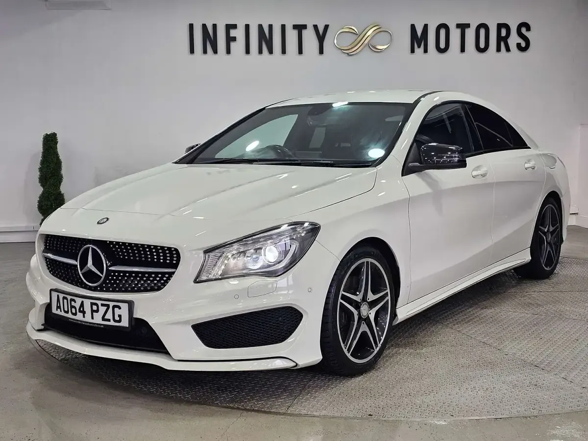 Begagnad Mercedes CLA220 AMG 170 HK (125 kW) 2014 Vit Sedan