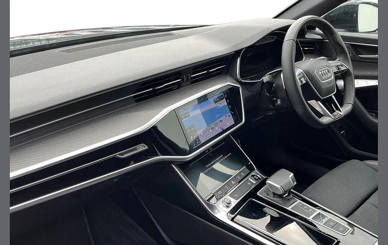 Used Audi A6 Black Edition 200 HP (147 kW) 2024 Black Estate