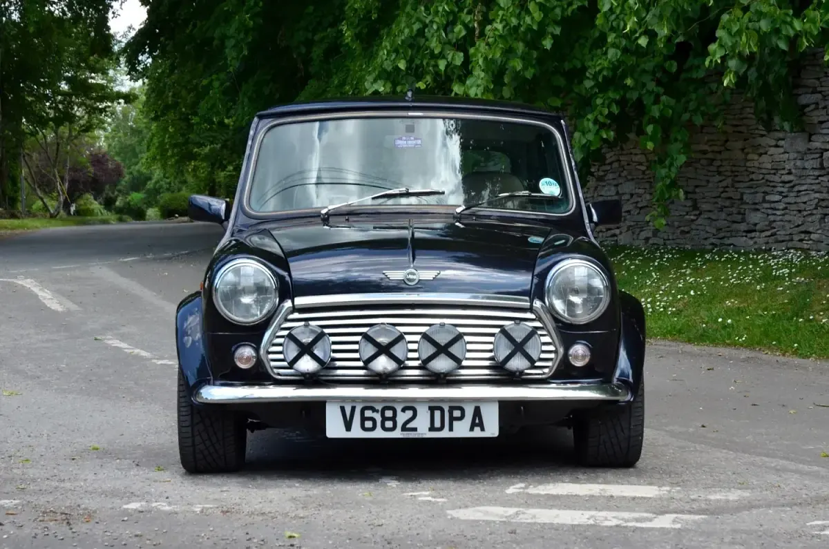 Used Rover Mini 63 HP (46 kW) 1999 Grey Sedan