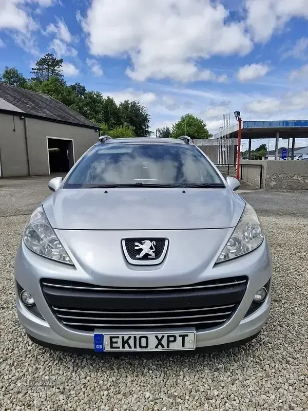Used Peugeot 207 Sport 90 HP (66 kW) 2010 Silver Estate