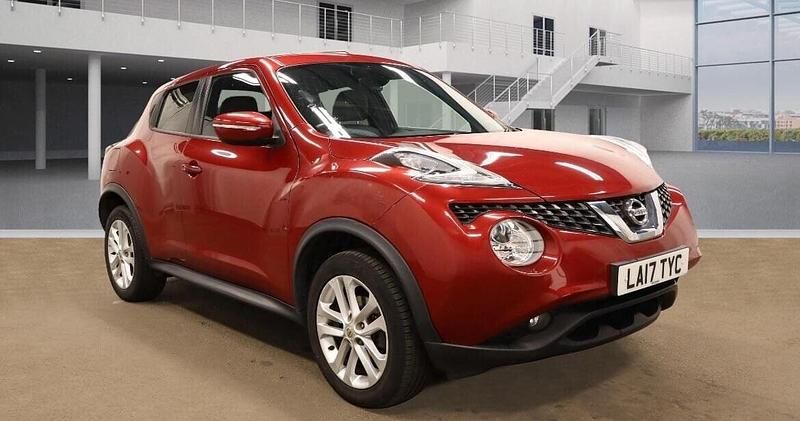 Red Used 2017 Nissan Juke N-Connecta SUV | £6,995 (Good price) - Image 1/3