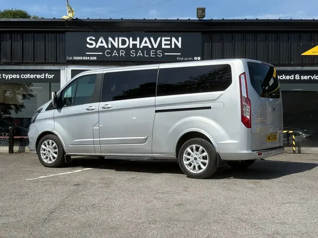 Used Ford Tourneo Titanium 2022 Silver MPV