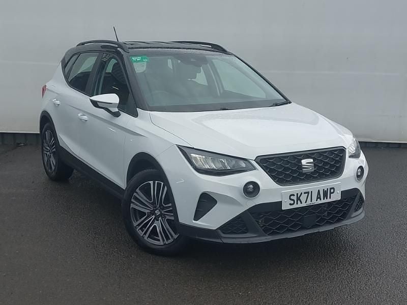 White Used 2021 Seat Arona SE Technology SUV | £14,998 (A bit pricey) - Image 1/4