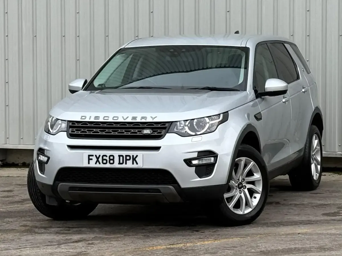 Used Land Rover Discovery Sport SE 180 HP (132 kW) 2025 Silver SUV
