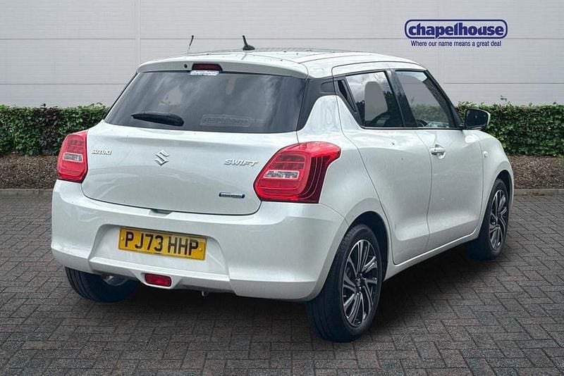 Usado Suzuki Swift SZ-L 83 HP (61 kW) 2023 Branco Citadino