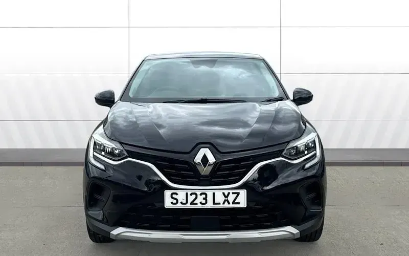 Used Renault Captur Evolution 145 HP (106 kW) 2023 Black SUV