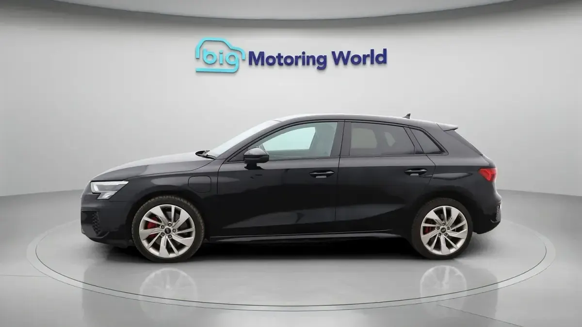 Used Audi A3 Sportback Competition 2021 Black Hatchback