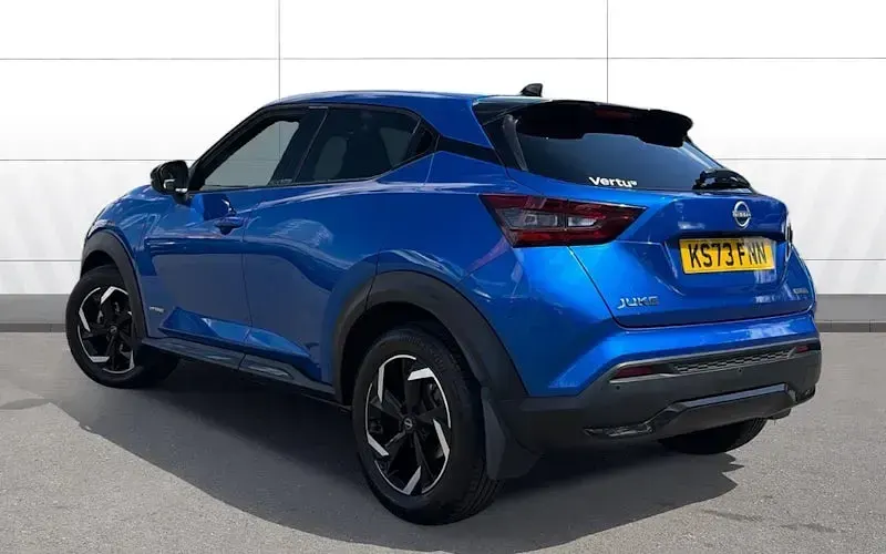 Used Nissan Juke N-Connecta 143 HP (105 kW) 2023 Blue SUV